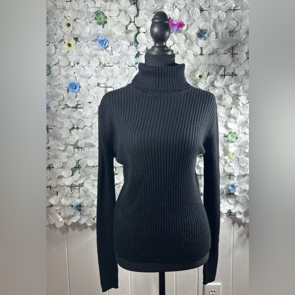 Limited American Turtleneck blouse Women L long sleeve Black
